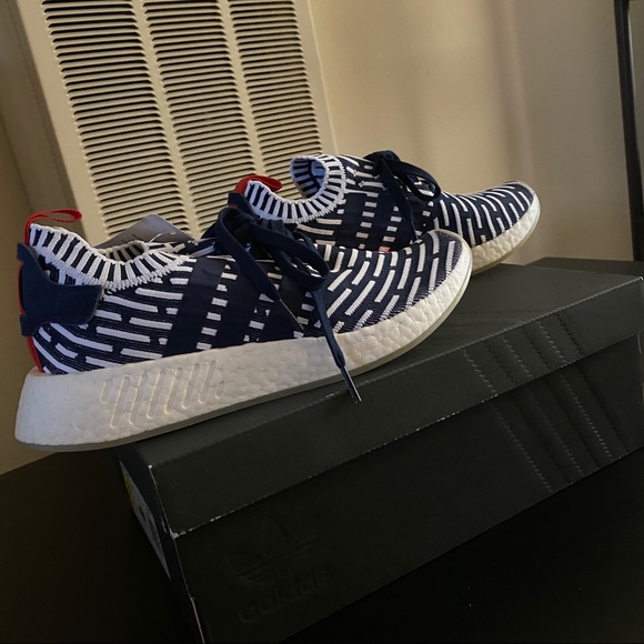 Adidas NMD_R2 PK - Picture 4 of 5